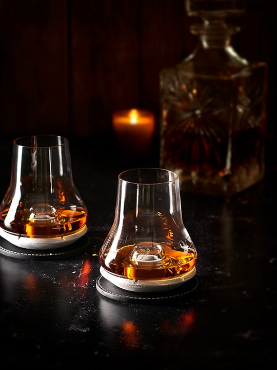 Whisky Tasting Set with Chilling Base, Set of 2 